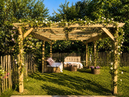 Amenagement-exterieur-pergola-egogarden